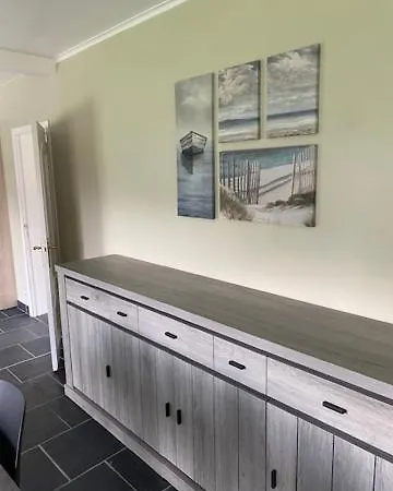 Angelina Villa De Panne